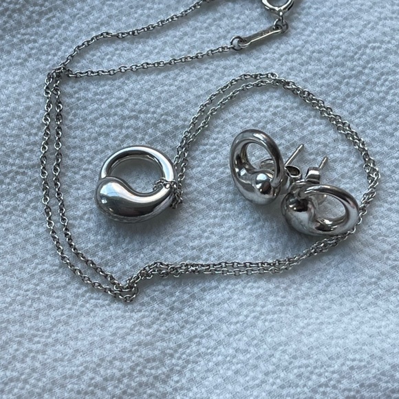 Elsa Peretti 16" Length Necklace Eternal Circle Pendant - Picture 13 of 14